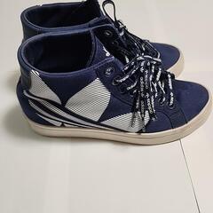 アディダス/adidas BC0412 COURTVANTAGE HEEL TREFOIL キャンバススニーカー/インヒール/紺/LADIESの画像