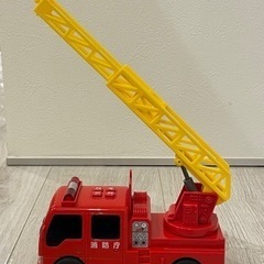 はしご消防車の画像