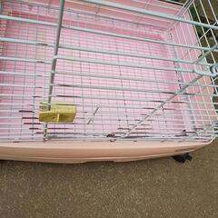 うさぎ　モルモット　テグー等　小動物のゲージ　ピンクの画像