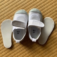 教育パワーシューズ　　上履き　13.5cmの画像