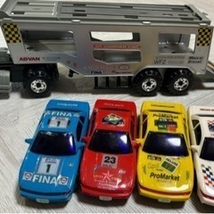トレーラーと車4台セット