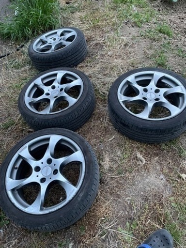 旧車ピッチ。114.3の4穴ロリンザー17inch