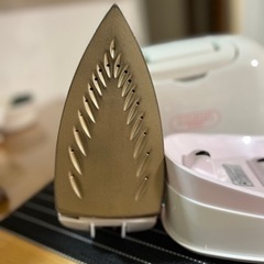 譲り先決まりました　コードレスアイロンの画像