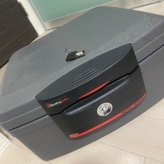 金庫
