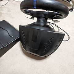 Thrustmaster T300 RS (GT Edition ペダル付き)の画像