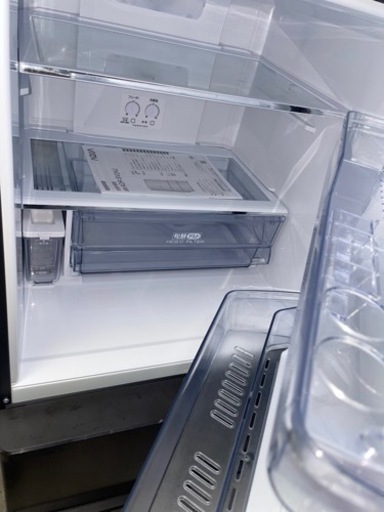送料・設置込み可　冷蔵庫　238L AQUA 2019年
