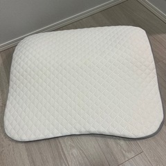 【美品】ニトリ　首肩背中を支える枕の画像