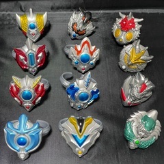 DXタイガスパーク & DXウルトラマンタイガ ホルダーセット & アクセサリー12点の画像