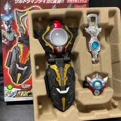 DXタイガスパーク & DXウルトラマンタイガ ホルダーセット ...