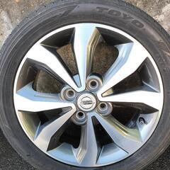 車のパーツ タイヤ、ホイールの画像