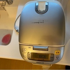 【中古】キッチン家電 炊飯器　8合炊きの画像