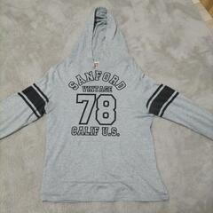 服/ファッション パーカー レディース
