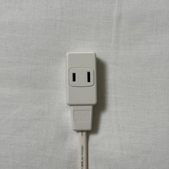 ダイソー コード付タップ 3個口 10cm の画像