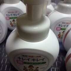 未使用品キレイキレイ泡タイプ２５０mm×５本セットの画像