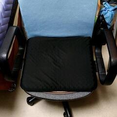 デスクチェア　椅子