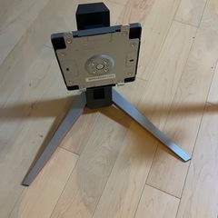 モニタースタンド　mobiuz