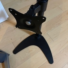 モニタースタンド　mobiuzの画像
