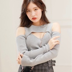 LIPSERVICE カットアウトリブニット　グレ　可愛い　大人気　トップス　 美女 ニット 長袖　おしゃれの画像