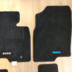※値下げ【美品】マツダCX8 フロアマットの画像