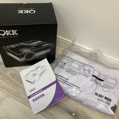 【QKK】Wi-Fi家庭用プロジェクターの画像