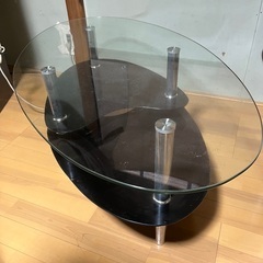 ガラステーブル『値下げしました』