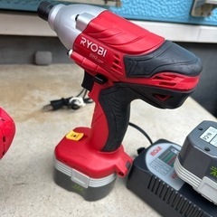 RYOBI電動工具セットの画像