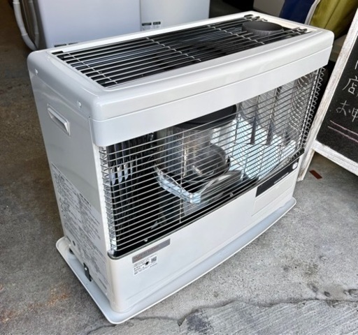 札幌市内配送可 美品 21年製 サンポット 煙突式石油ストーブ KSH-7011RC S 木造18畳/コンクリート29畳