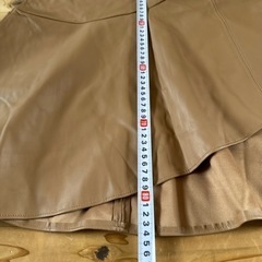 レザー調マーメイドスカート／size Mの画像