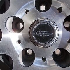 【完了】アルミホイール　１７インチ　7J　ＰＣＤ１１４．３　インセット53　４本セット中古の画像