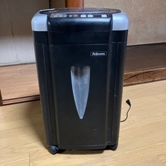 フェローズ　マイクロカット式シュレッダー