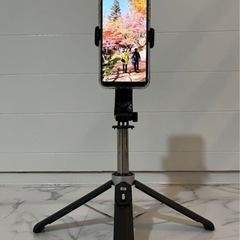 自撮り棒【業界超ミニ·四脚安定モデル】の画像