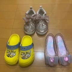 キッズ 16cm シューズ キラキラ 靴 ビニール ミニヨン キキララ