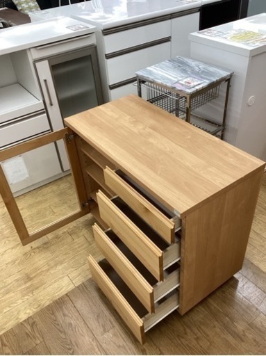 KE-35【新入荷　リサイクル品】堀田木工　アルダー材　キャスター付き　キャビネット　ナチュラル