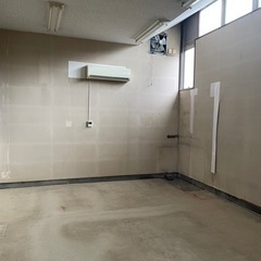 室内約300坪特大倉庫 - レンタルオフィス