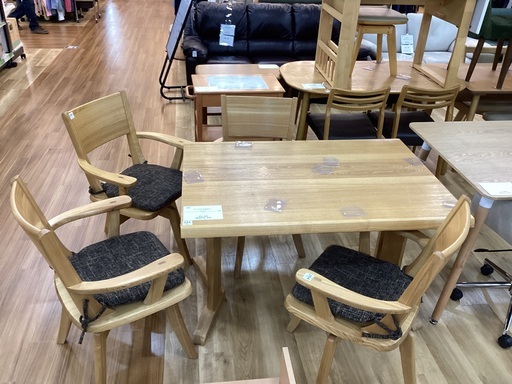 【トレファクイオンタウン上里店】ダイニング5点セット入荷しました！！