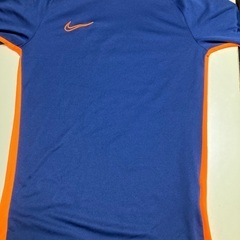 NIKE 紺色　Tシャツ　受け渡し者様決定