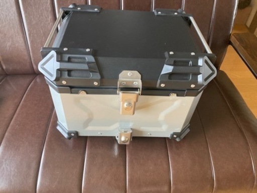 最終値下げ　バイク　ボックス