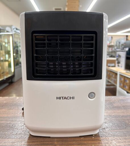 札幌 東区 HITACHI/日立 電気温風機 ファンヒーター 2018年製 HLT-A71KS ホワイト 人感センサー 家庭用 空調家電