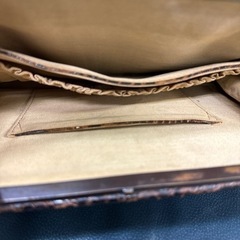 印傳屋　クラッチバッグ　クロコダイル　の画像