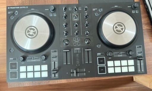 DJ コントローラー TRAKTOR KONTROL S2 MK3