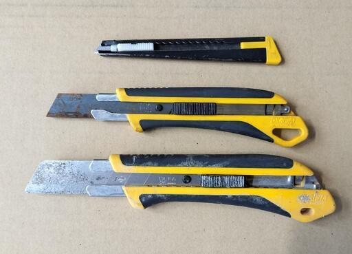 更に値下げ　オルファ　OLFA　カッター　3本セット