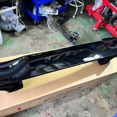 SUBARU純正 トランクスポイラー 未使用