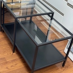 ガラステーブル　IKEA