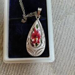 九谷焼ペンダントの画像