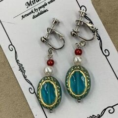 ハンドメイドイヤリングの画像