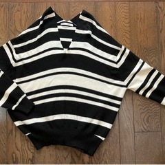 Ikkaボーダー柄レディースニット　新品未使用　2149