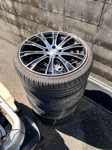 ※取引中※ 
19インチ アルミホイール