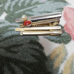 ネクタイピン