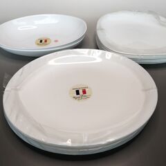 割れない皿3種14枚①の画像