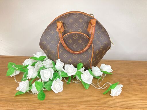 ハンドバッグ　エリプスPM　 LOUIS VUITTON